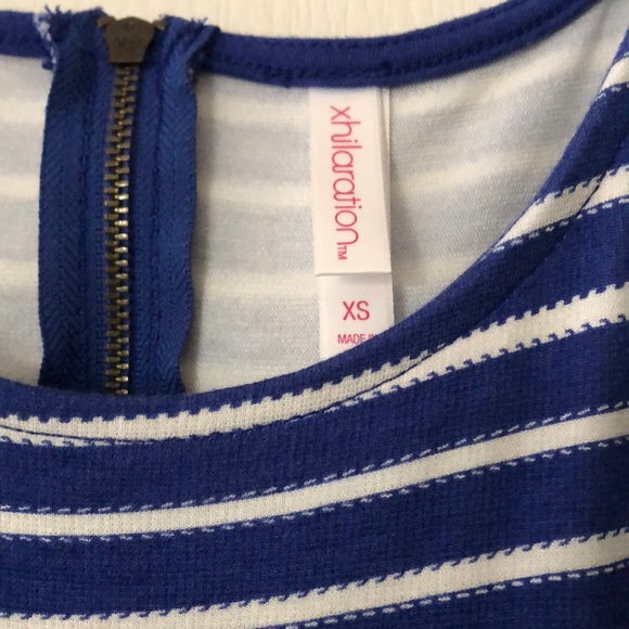 Striped dress with open sides - Picture 3 of 4